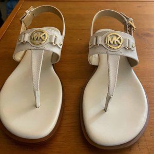 Michael Kors T-Strap Sandals in White and Gold | Size 6